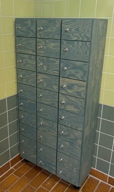 Mobil-lockers i krydsfiner i blå